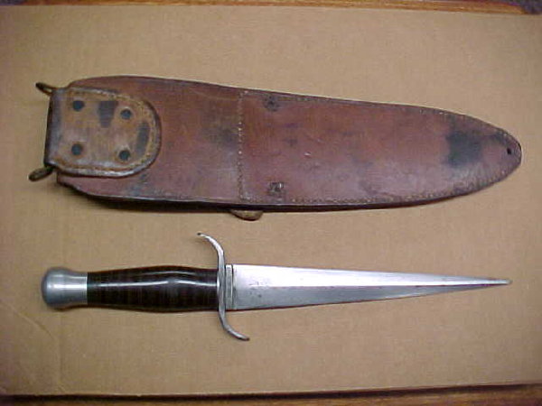 huff%20knife%20&%20sheath%202.jpg